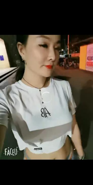 身材不错少妇莎莎