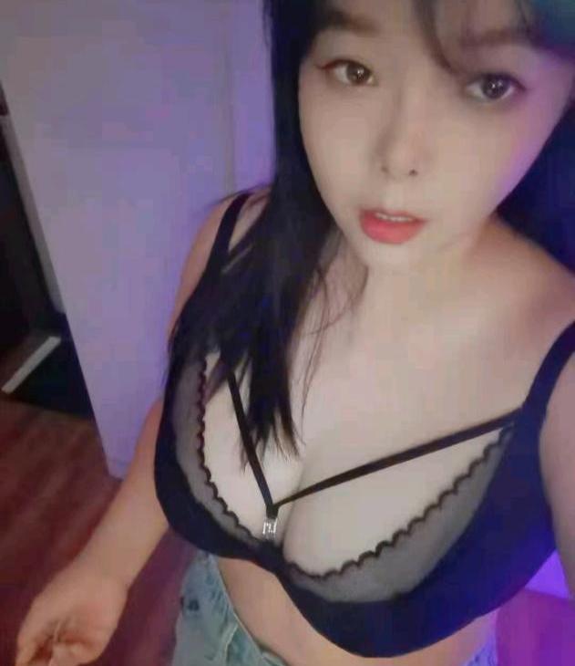 上海巨乳小姐姐